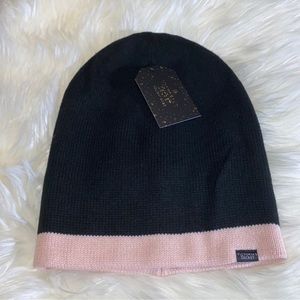 New! Victoria's Secret Holiday 2020 Signature Stripe Reversible Hat